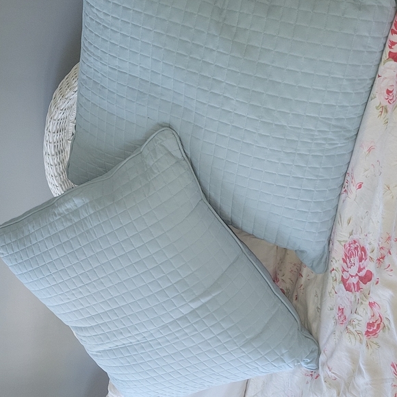 Pair Baby Blue Pillow Shams - Picture 3 of 5